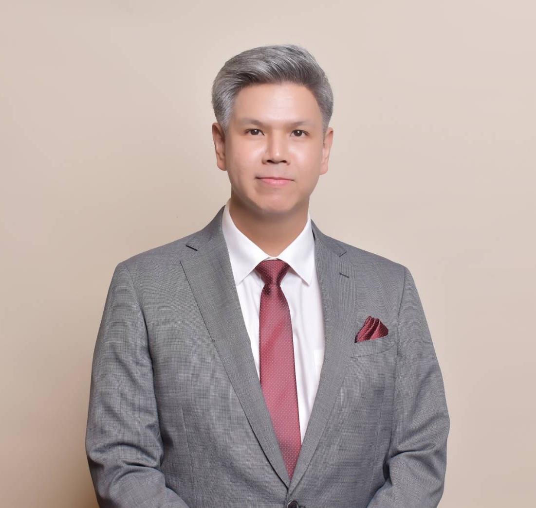 Mr. Thanat Kerdjaroen